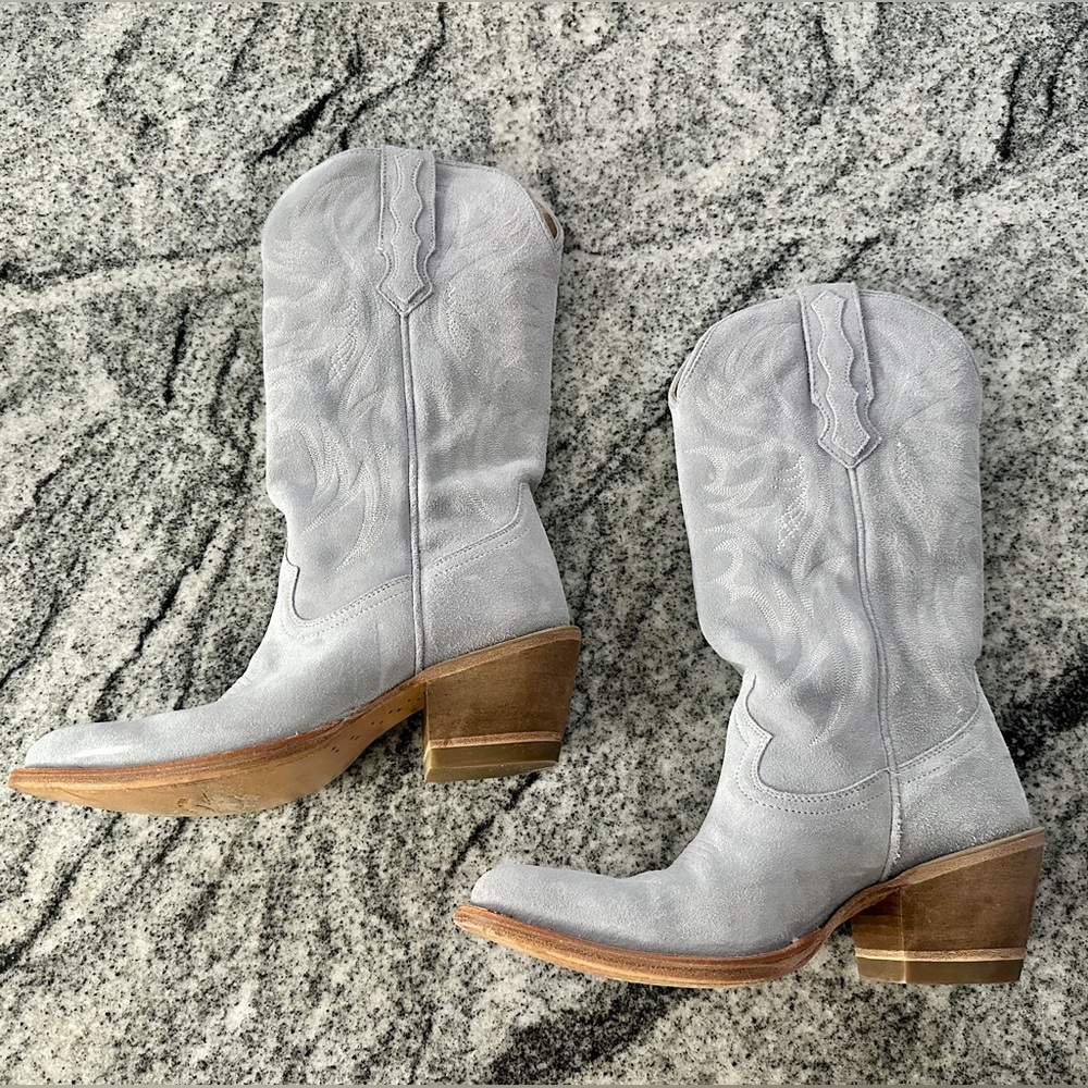 Idyllwind Baby Blue Cowboy Boots